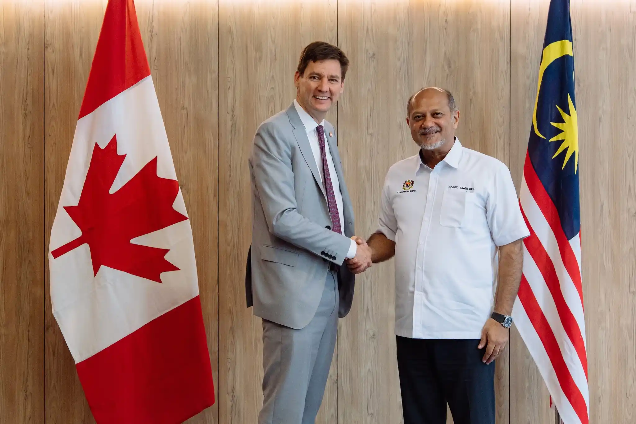 Kunjungan Hormat Premier British Columbia(Kanada)    
